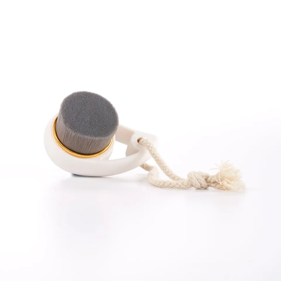 earth-therapeutics-softouch-purifying-complexion-brush-charcoal image 1