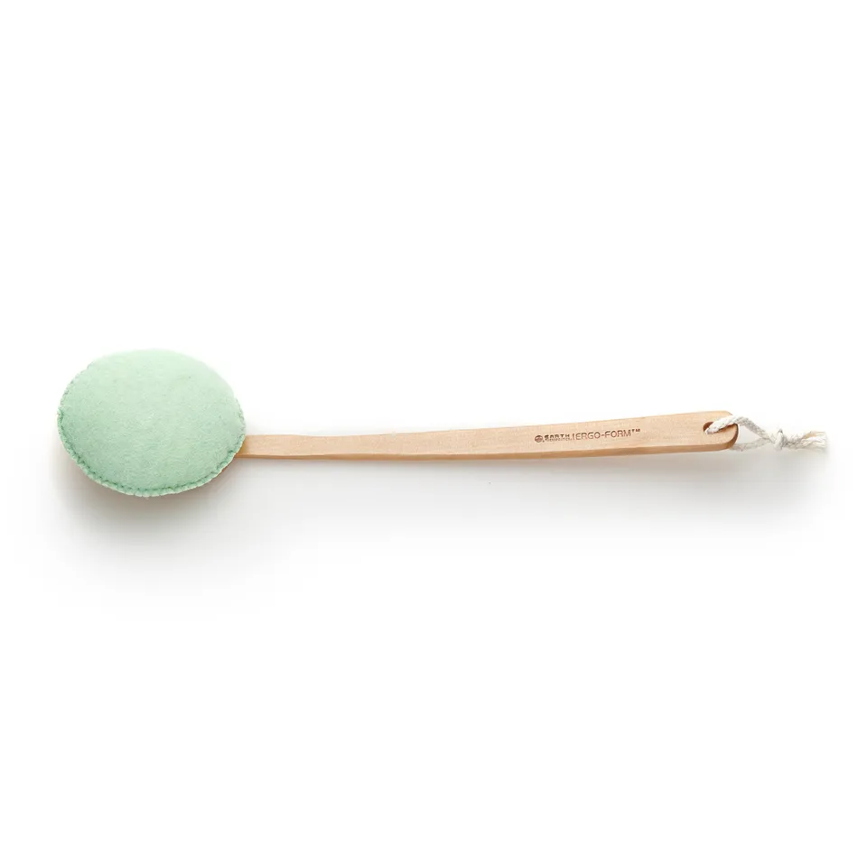earth-therapeutics-gentle-buff-back-brush-curved-handle-exfoliating-back-scrubbe image 1
