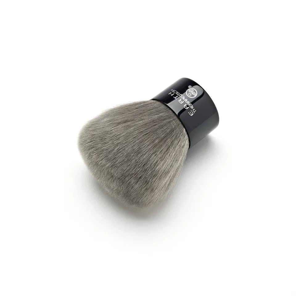 earth-therapeutics-kabuki-brush-charcoal-bamboo-charcoal-infused-makeup-brush image 1