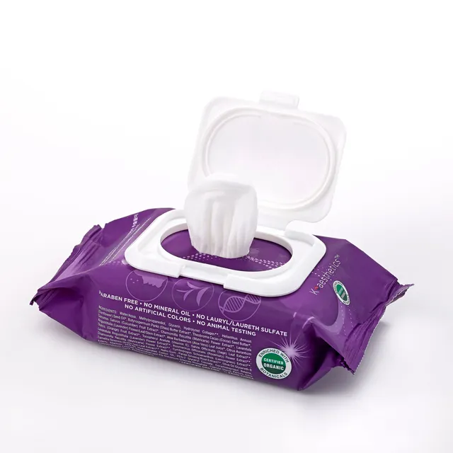 earth-therapeutics-makeup-remover-wipes-collagen image 1