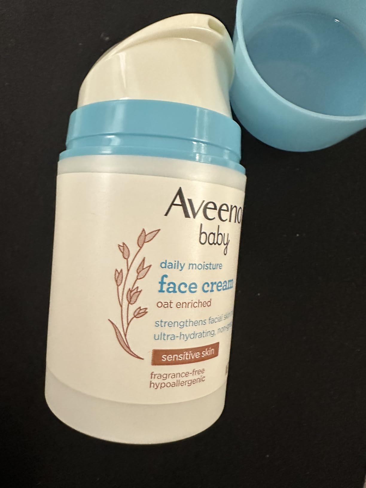 Moisturizes well