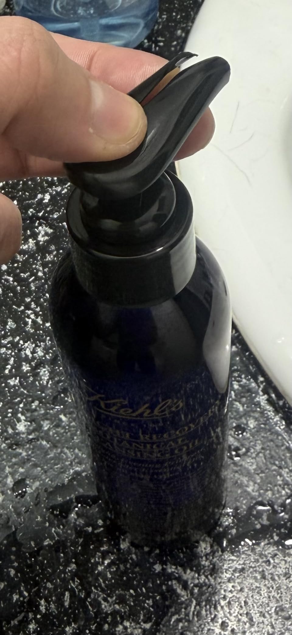 Dissolves everything