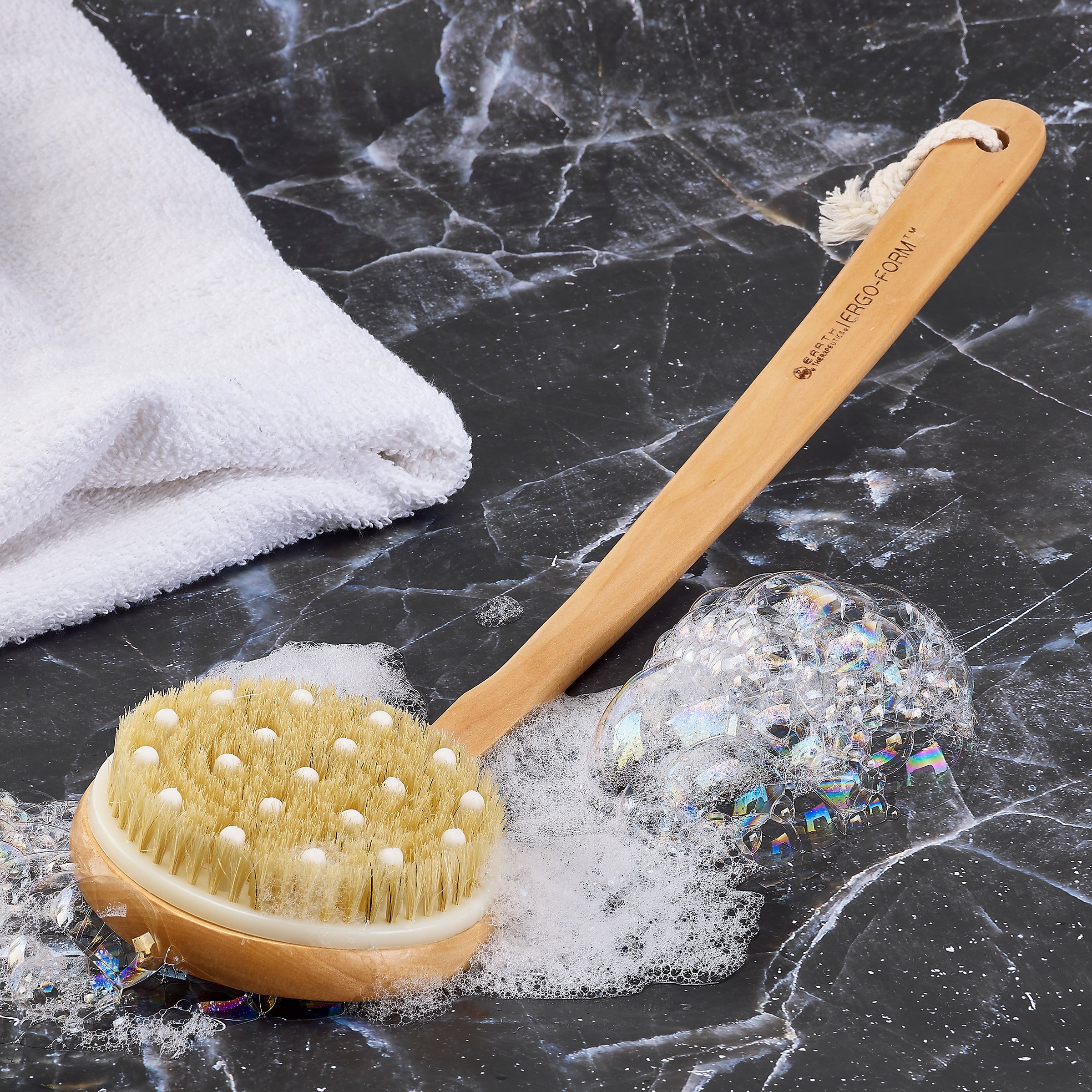earth-therapeutics-stimulate-exfoliate-dual-function-back-brush-bristle-exfoliat image 6
