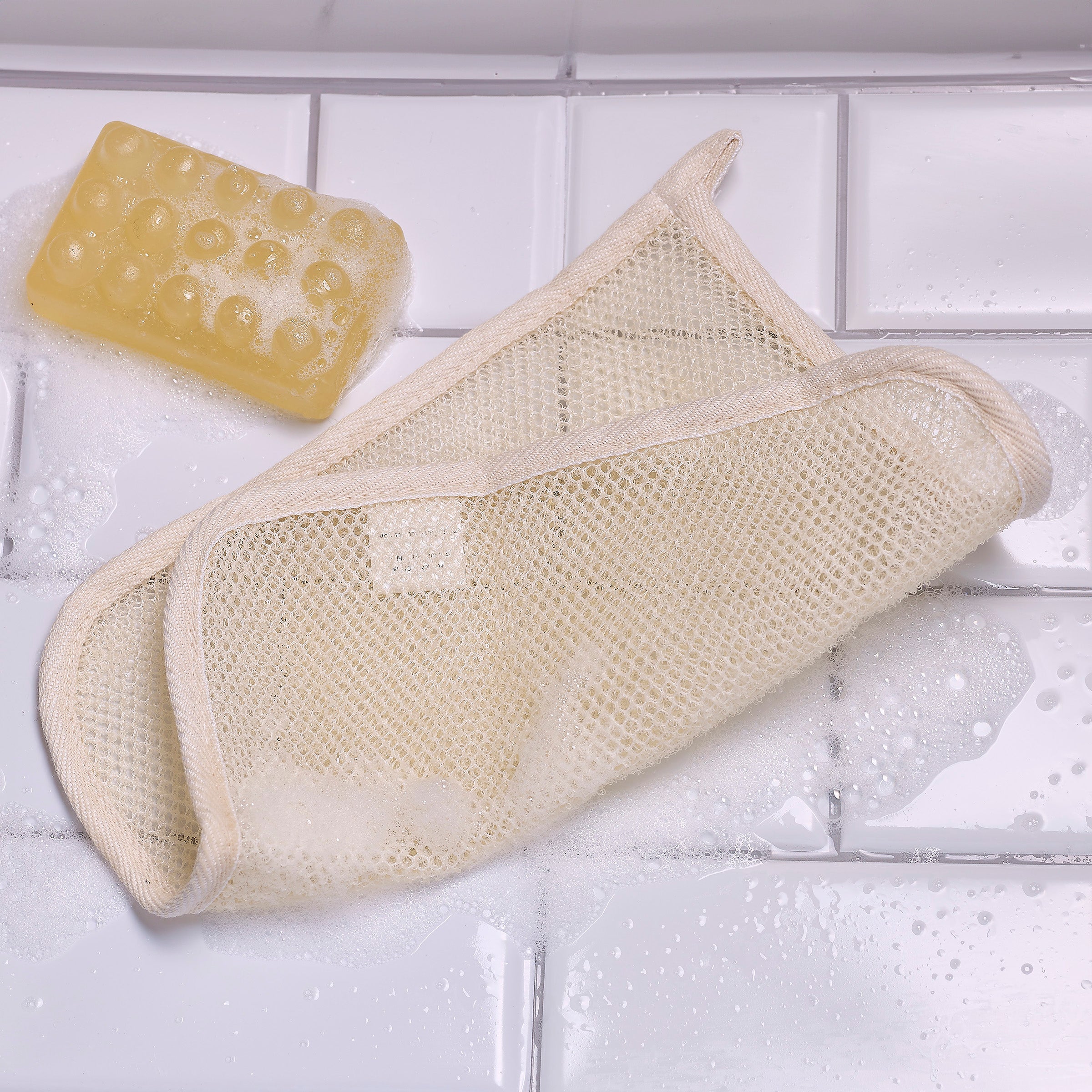 earth-therapeutics-super-loofah-exfoliating-wash-cloth image 3