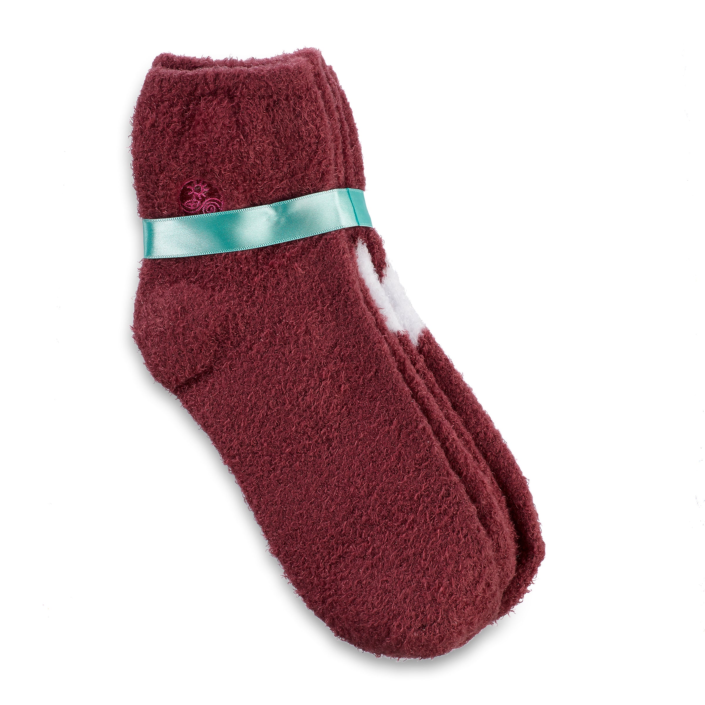 earth-therapeutics-aloe-moisture-socks-2-pack-stars-burgundy-infused-with-aloe-v image 4