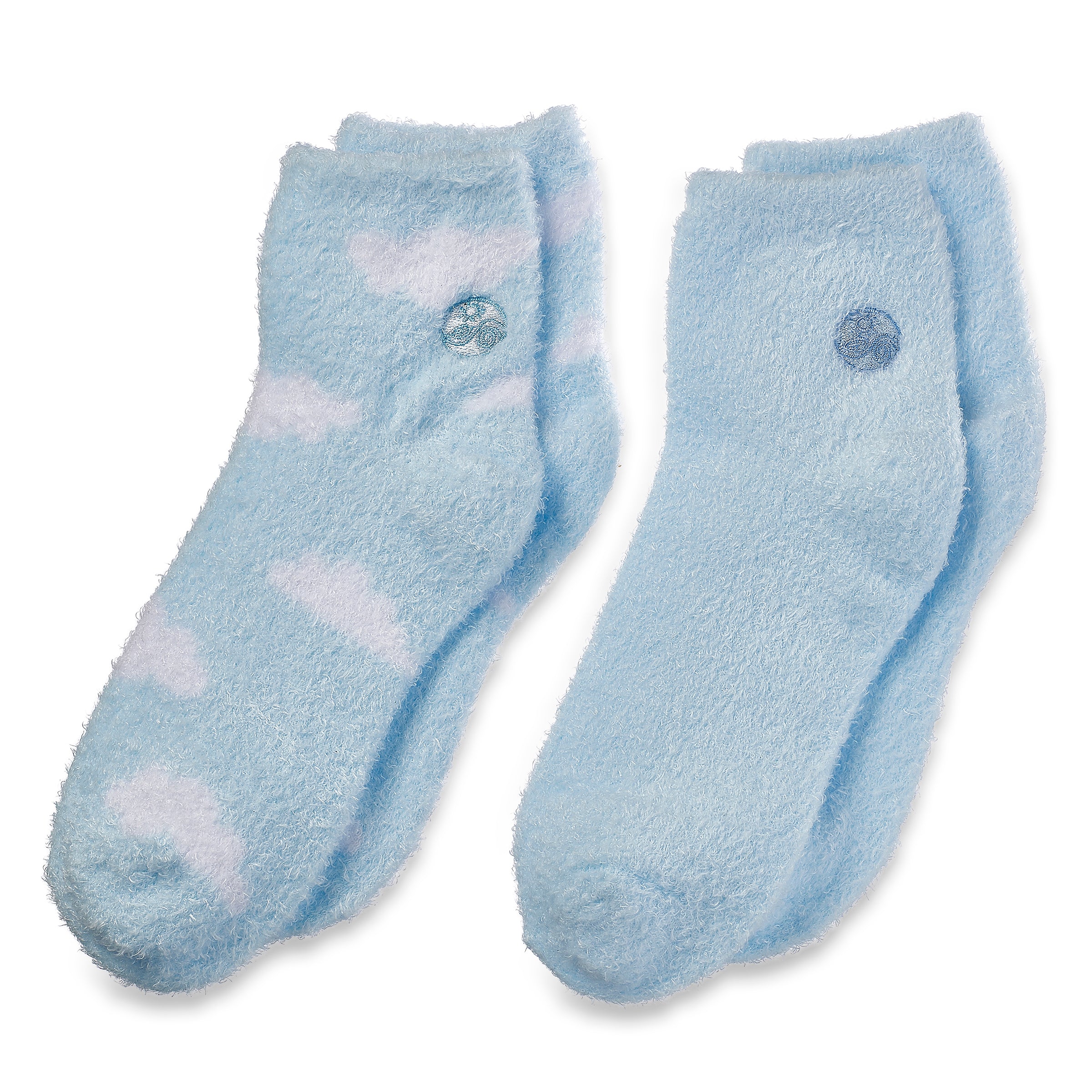 earth-therapeutics-aloe-infused-moisture-socks-2-pack-clouds-blue image 1