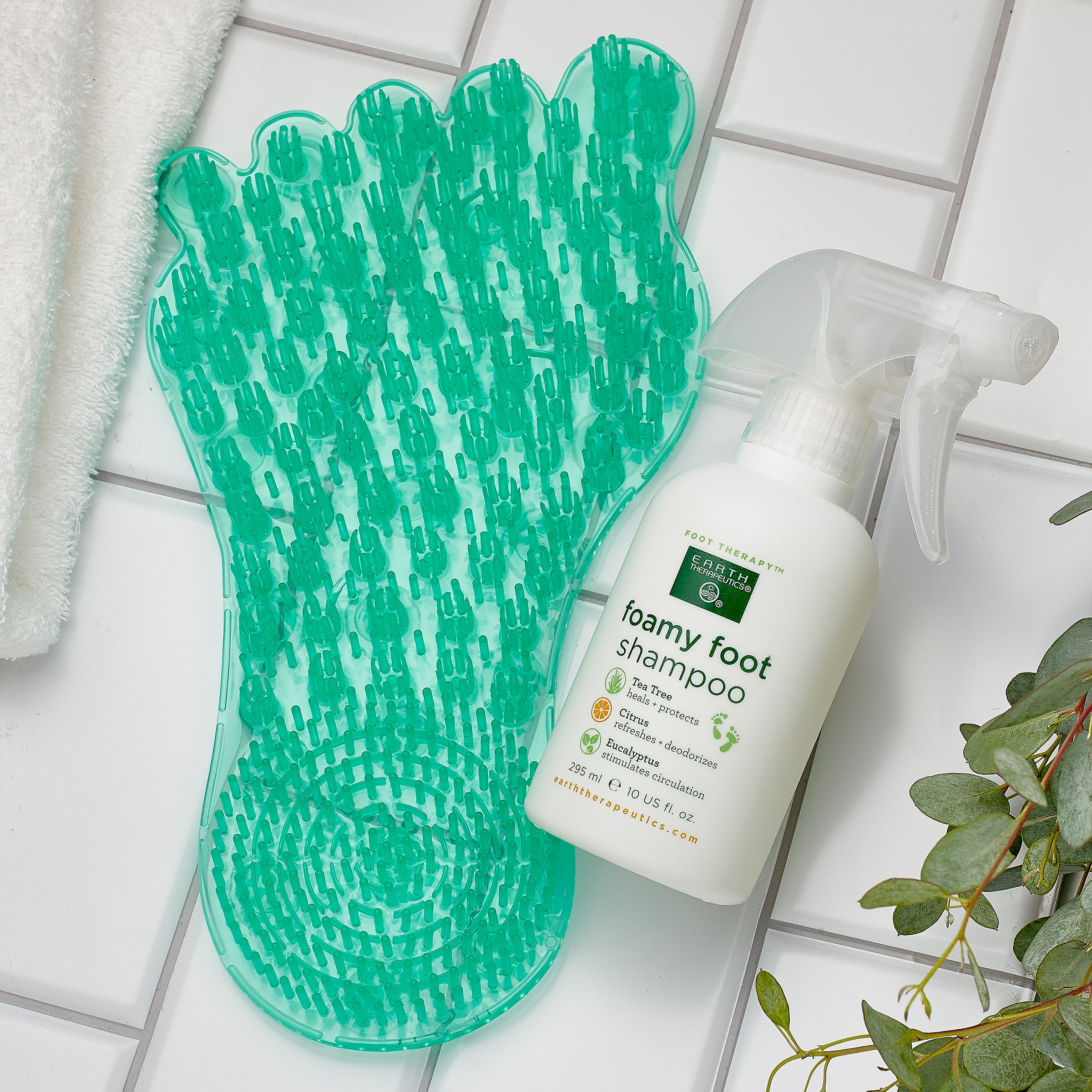earth-therapeutics-sole-scrubber-foot-wash-mat-with-suction-cups image 6