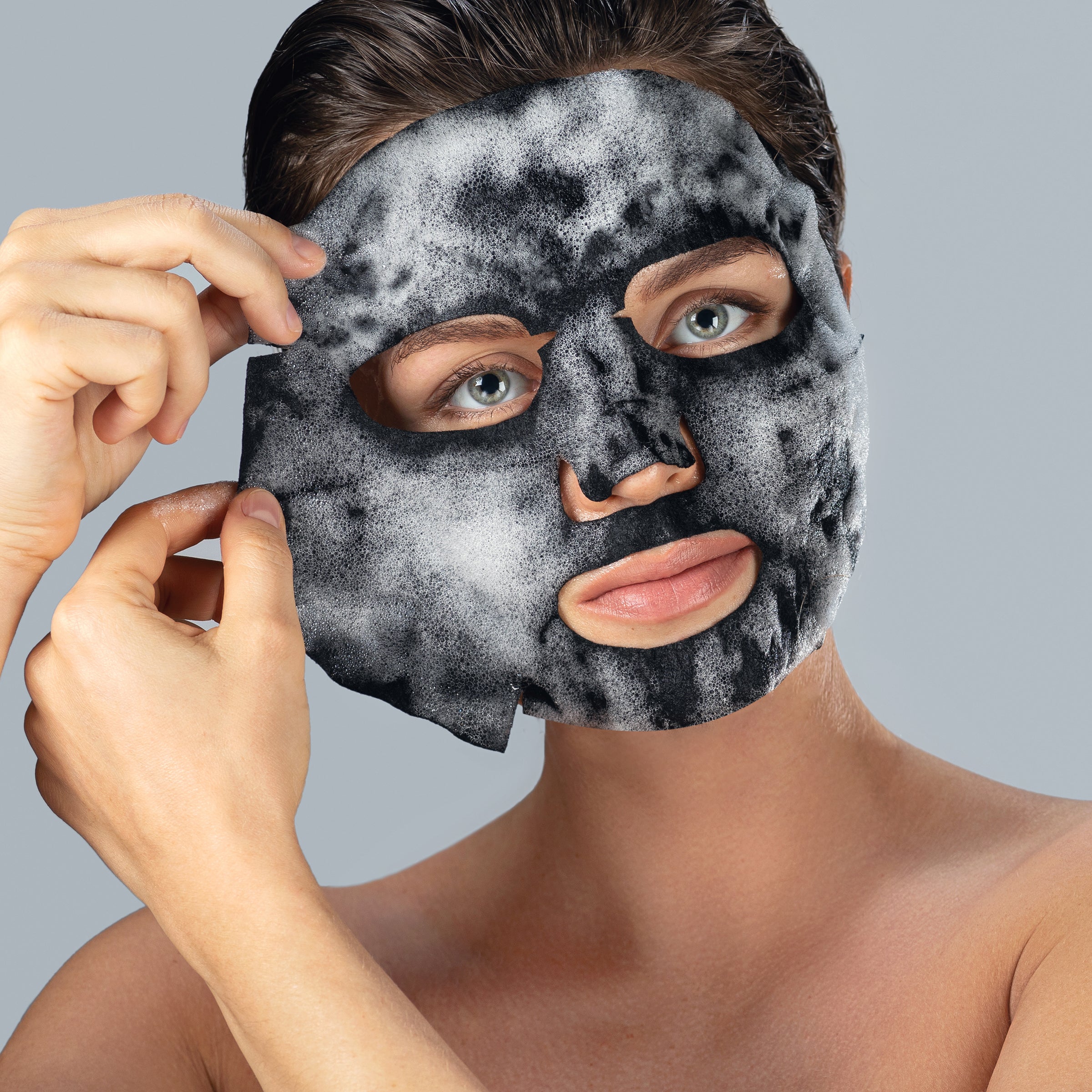 earth-therapeutics-deep-purifying-charcoal-bubble-mask-3-pack-bamboo-charcoal-te image 8